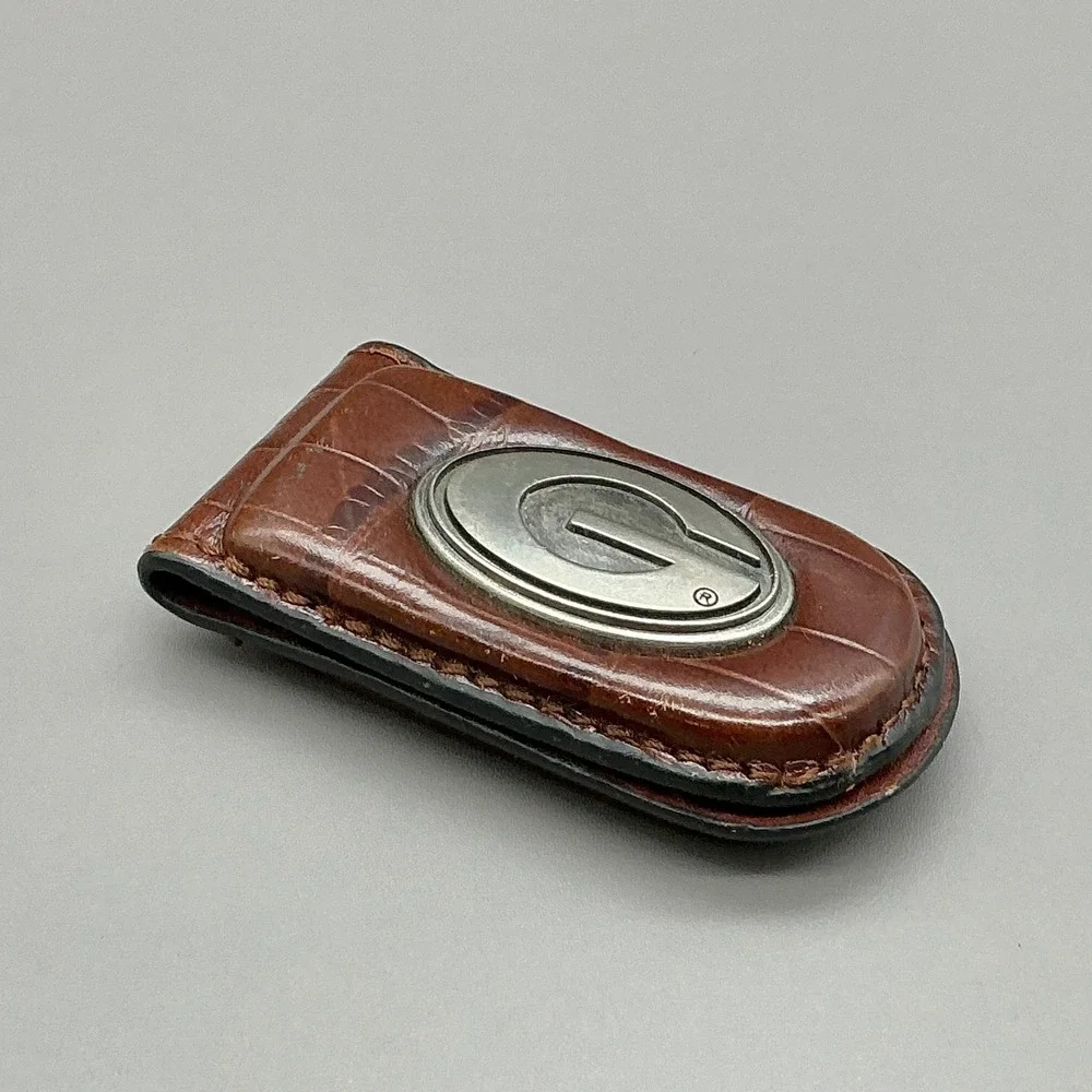 Guess Genuine Leather Money Clip Brown Croc Embossed Silver Tone Logo Wallet